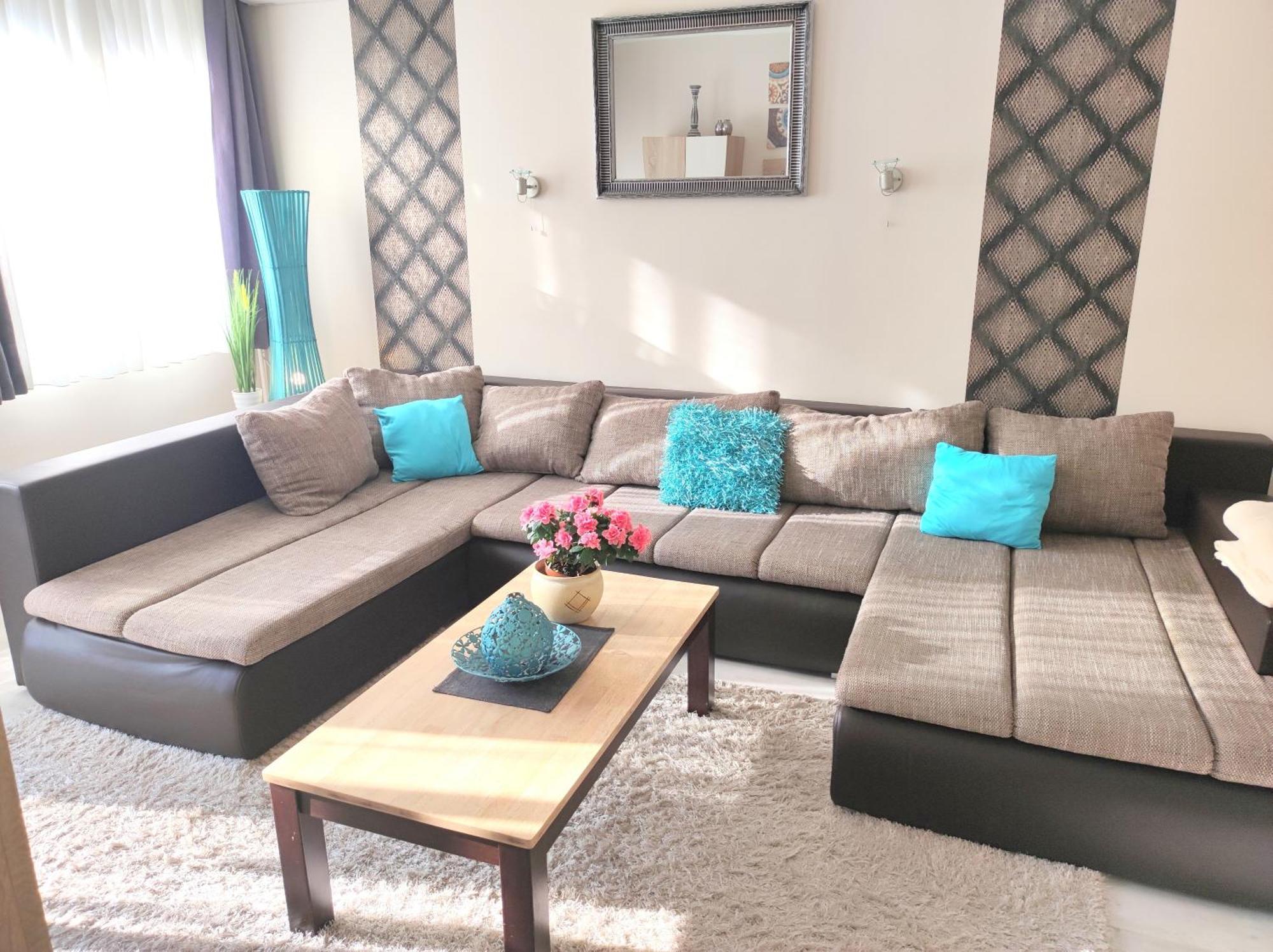 Strandfuerdo Apartman Eger Exteriör bild